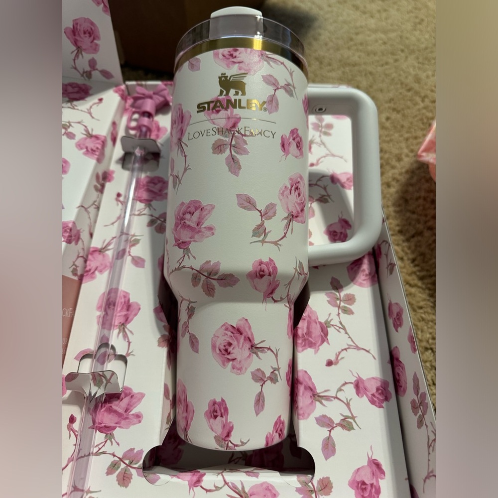 The Stanley X LoveShackFancy Quencher 40oz in Ribbon Rosa | BRAND NEW
